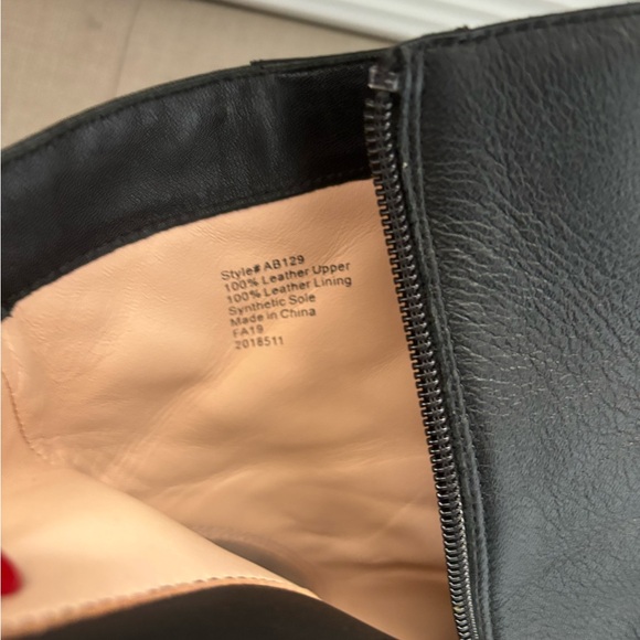 J.Crew Sadie Black Leather Ankle Boots Like New Size 10. - Picture 11 of 12